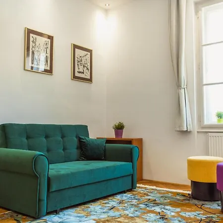 Location Centre In Historic Building With Free Garage Parking Apartment Ljubljana